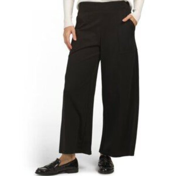 MAX STUDIO LONDON Black Ponte Wide Leg Cropped Pants With Pockets NWT